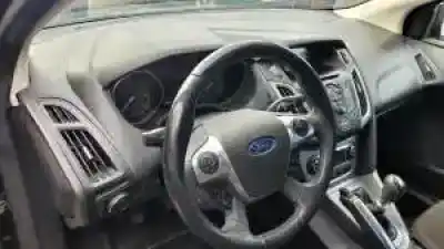 Sloopvoertuig ford focus lim. (cb8) t3da.t3db van het jaar 2010 aangedreven 