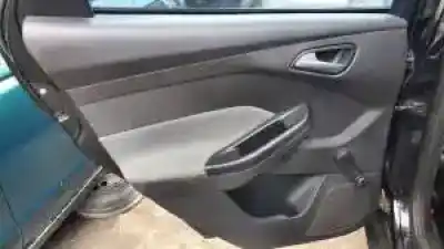 Sloopvoertuig ford focus lim. (cb8) t3da.t3db van het jaar 2010 aangedreven 