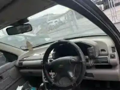 Veicolo di demolizione land rover freelander (ln) d-20t2n dell'anno 1998 alimentato 