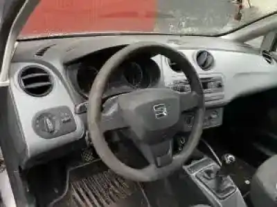 Veículo de Sucata seat ibiza (6j5) cgpa do ano 2008 alimentado 