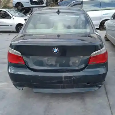 Scrapping Vehicle BMW 5 (E60) 520 I of the year 2003 powered 