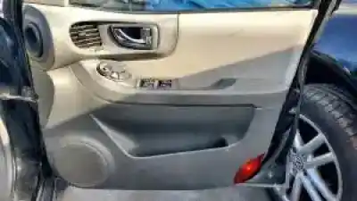 Veicolo di demolizione hyundai santa fe (sm) d4ea-v dell'anno 2001 alimentato 