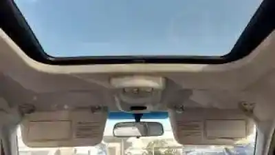 Veicolo di demolizione hyundai santa fe (sm) d4ea-v dell'anno 2001 alimentato 