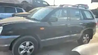 Veicolo di demolizione hyundai santa fe (sm) d4ea-v dell'anno 2001 alimentato 