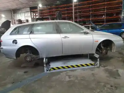 Veículo de Sucata alfa romeo 156 (116) ar67601 do ano 2000 alimentado 