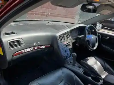 Sloopvoertuig volvo v70 familiar b5244s van het jaar 2000 aangedreven 