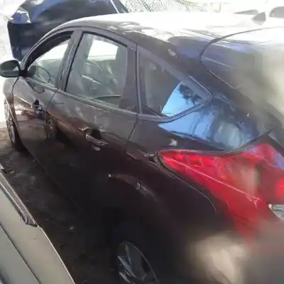 Sloopvoertuig ford focus lim. (cb8) pnda van het jaar 2014 aangedreven 