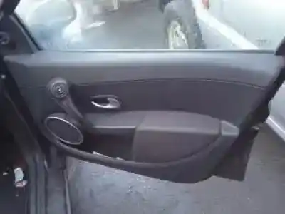 Veicolo di demolizione renault clio iii k9k766 dell'anno 2006 alimentato 