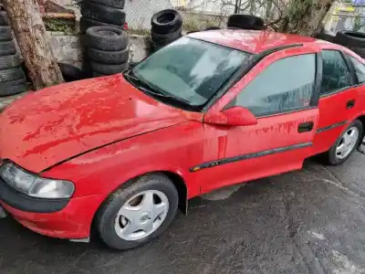 Veicolo di demolizione OPEL VECTRA B BERLINA X18XE dell'anno 1995 alimentato 