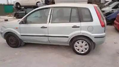 Здавання транспортного засобу ford fusion (cbk) g/fxjb року 2002 потужний 