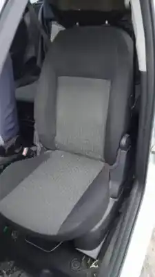 Здавання транспортного засобу ford fusion (cbk) g/fxjb року 2002 потужний 