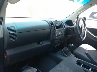 Здавання транспортного засобу nissan navara pick-up (d40m) yd25ddti року 2007 потужний 