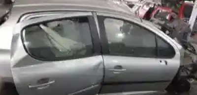 Veículo de Sucata peugeot 207 d-8hz do ano 2006 alimentado 