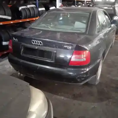 Vehicul casat audi a4 berlina (b5) d-1z al anului 1994 alimentat 