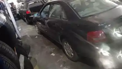 Vehicul casat audi a4 berlina (b5) d-1z al anului 1994 alimentat 