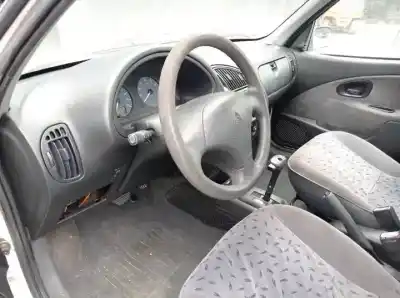 Veicolo di demolizione citroen saxo kfxtu3jp dell'anno 1999 alimentato 