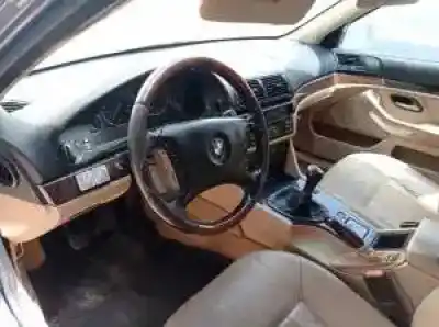 Hurda Aracı bmw serie 5 berlina (e39) 306d1 yılın 2001 güçlü 