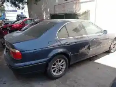 Hurda Aracı bmw serie 5 berlina (e39) 306d1 yılın 2001 güçlü 