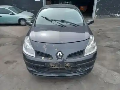 Scrapping Vehicle RENAULT CLIO III K4J780 of the year 2006 powered 