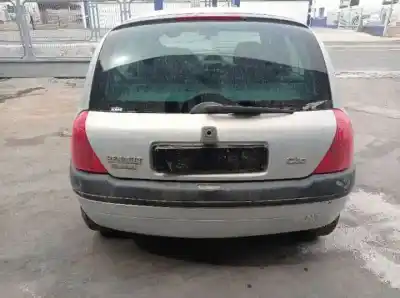 Scrapping Vehicle renault clio ii fase i (b/cbo) e7j780 of the year 1998 powered 
