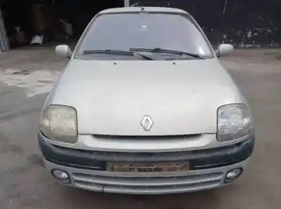 Scrapping Vehicle RENAULT CLIO II FASE I (B/CBO) E7J780 of the year 1998 powered 