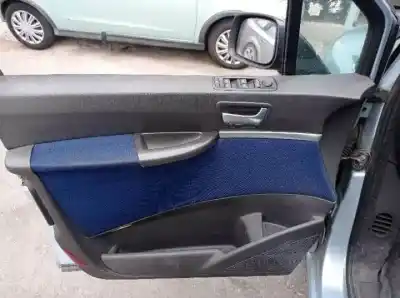 Sloopvoertuig fiat ulysse (179) 4hwdw12ated4 van het jaar 2002 aangedreven 