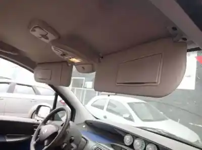 Sloopvoertuig fiat ulysse (179) 4hwdw12ated4 van het jaar 2002 aangedreven 