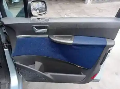 Sloopvoertuig fiat ulysse (179) 4hwdw12ated4 van het jaar 2002 aangedreven 