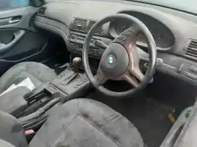 Veículo de Sucata bmw serie 3 touring (e46) m57d30 do ano 2000 alimentado 