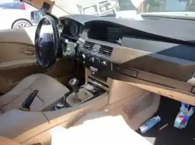 Sloopvoertuig bmw serie 5 touring (e61) 256s5 van het jaar 2004 aangedreven 