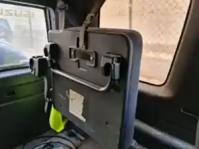 Scrapping Vehicle isuzu trooper 4jg2 of the year 2000 powered 