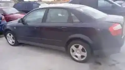 Veículo de Sucata audi a4 berlina (8e) 2.0 20v cat (alt) do ano 2001 alimentado 