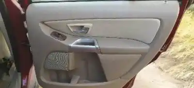 Vehicul casat volvo xc90 i (275) 2.5 t awd al anului 2002 alimentat 