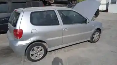 Veículo de Sucata volkswagen polo berlina (6n2) amf do ano 1999 alimentado 