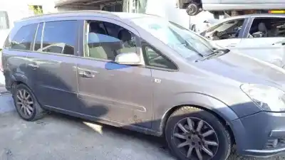 Scrapping Vehicle opel zafira b d-z19dt of the year 2005 powered 