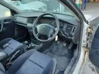 Vehicul casat opel vectra b berlina x18xe1 al anului 1995 alimentat 