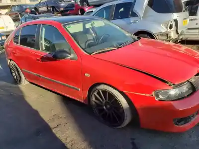 Vehículo de desguace seat                                               leon (1m1)                                                                                                                                                                                                                                                 1.8 20v turbo                                                                                                                                                                                                                                              del año 2001 con motor auq