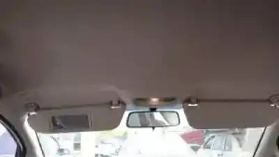 Veículo de Sucata opel zafira a y20dth do ano 2000 alimentado 