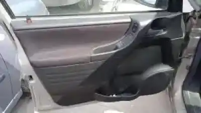 Veículo de Sucata opel zafira a y20dth do ano 2000 alimentado 