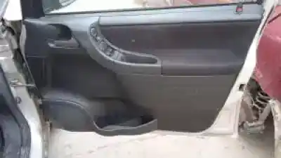 Veículo de Sucata opel zafira a y20dth do ano 2000 alimentado 