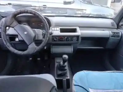 Здавання транспортного засобу renault clio i fase i+ii (b/c57) f8q730 року 1991 потужний 