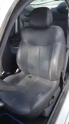 Scrapping Vehicle renault megane i fase 2 coupe (da...) k4m700 of the year 2000 powered 