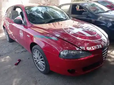 Veicolo di demolizione ALFA ROMEO 147 (190) AR32104 dell'anno 2004 alimentato 