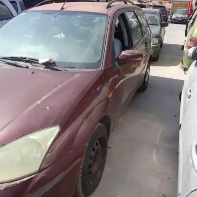 Veicolo di demolizione ford focus turnier (cak) ffda dell'anno 1998 alimentato 