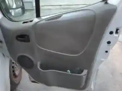 Veículo de Sucata opel vivaro f9q760 do ano 2001 alimentado 