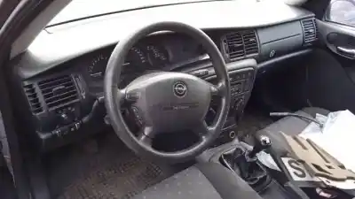 Scrapping Vehicle opel vectra c caravan z18xe of the year 1996 powered 