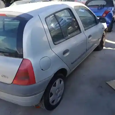 Здавання транспортного засобу renault clio ii fase i (b/cbo) d7f720 року 1998 потужний 