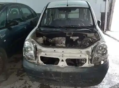 Vehículo de desguace RENAULT KANGOO (F/KC0) Alize del año 2003 con motor K9K704