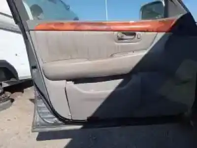 Scrapping Vehicle lexus ls430 (ucf30) 3uzfe of the year 2000 powered 