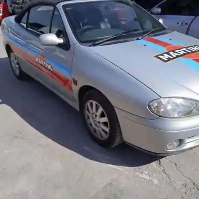 Scrapping Vehicle renault megane i fase 2 cabriolet (ea..) k4m700 .k7m702.k4m700.k4ma7.k4m.k4m708 of the year 2000 powered 